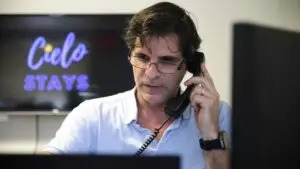 Хосе Миори, наш брокер и управляющий недвижимостью Administracion De Propiedades в Майами